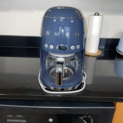 Lightly Used Smeg Drip Coffee Machine in Navy Blue