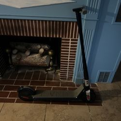 Unagi scooter
