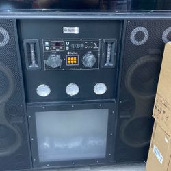 Huge Party Dual Speaker With Fire Place!! Financing Available!!