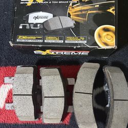 Brake pads 95-00  Tahoe 94-99 Ram