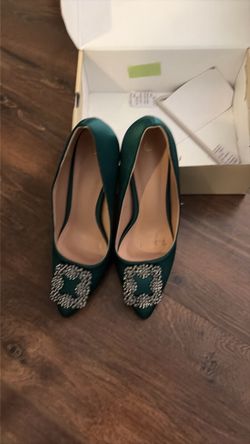 High heel shoes