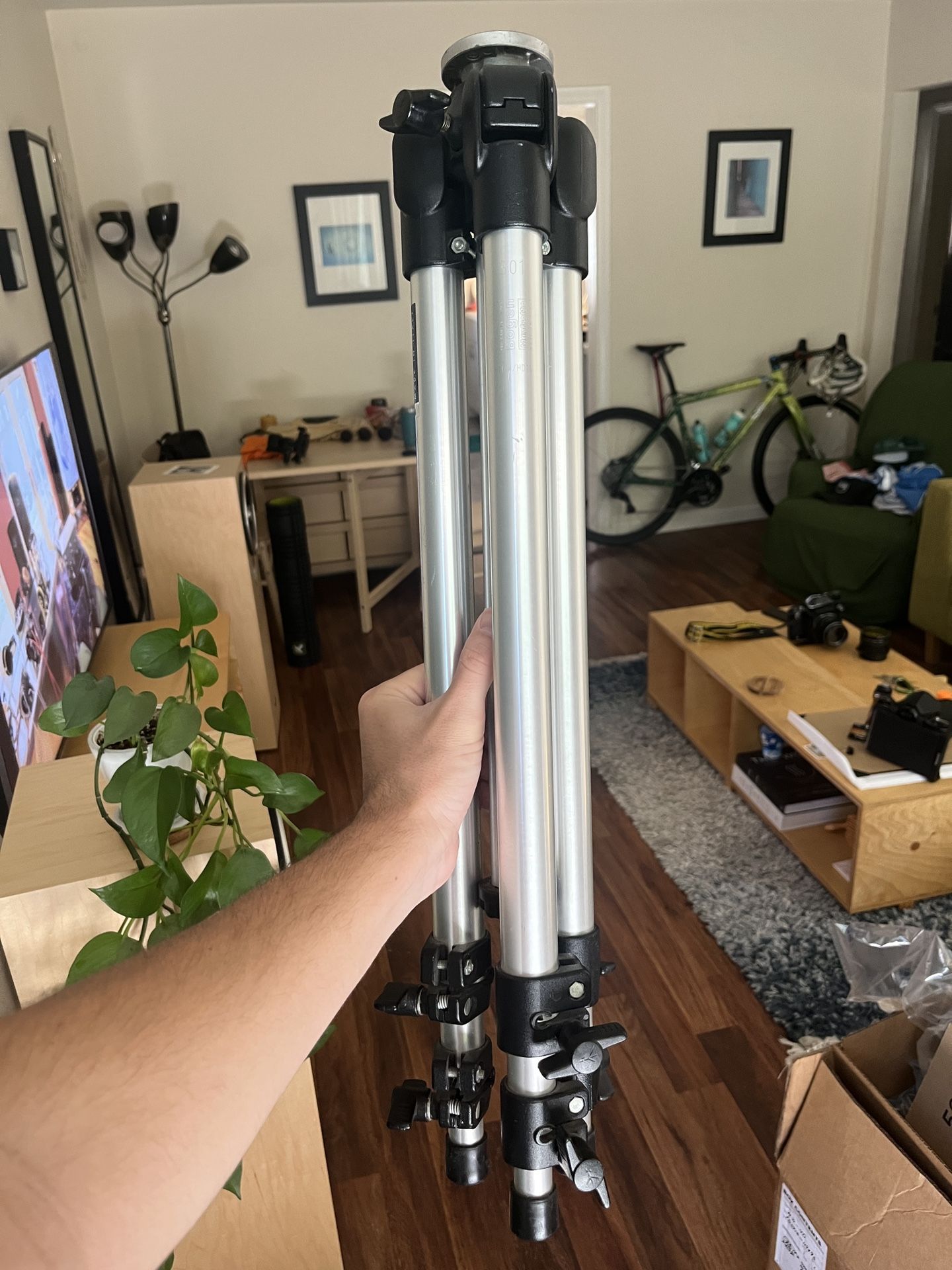 Manfrotto Bogen 3011 Tripod