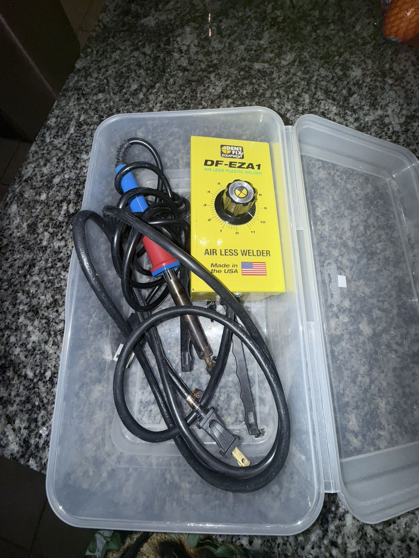 Airless plastic welder
