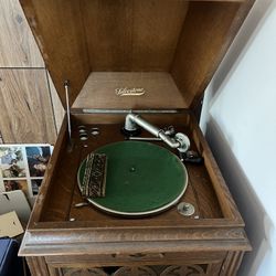 Antique Silvertone Phonograph
