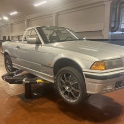 1999 BMW 323i