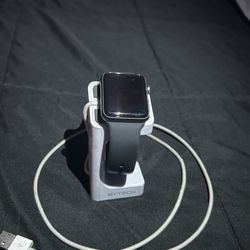 Apple Watch — Series 3 — 42mm