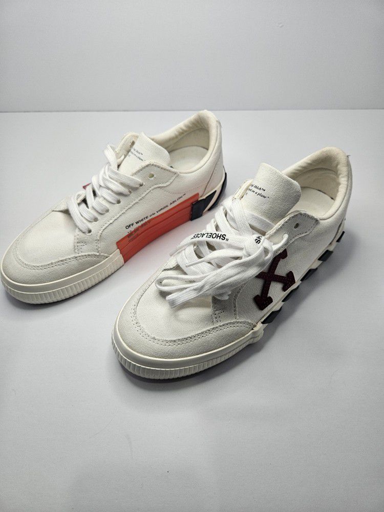 Off-White low Vulcanised sneakers Size 38