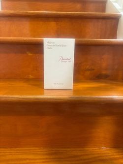 BACCARAT PERFUME  (SEND OFFERS)