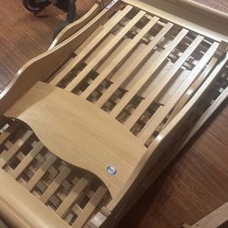 Wooden crib