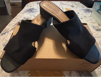 Women’s Shoes