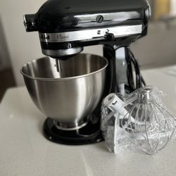 KitchenAid Classic,Stand Mixer, Onyx Black,