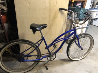 Bike. Blue beach good condition