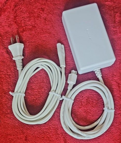 Bose Power Supply Model: PSM36W-208 White