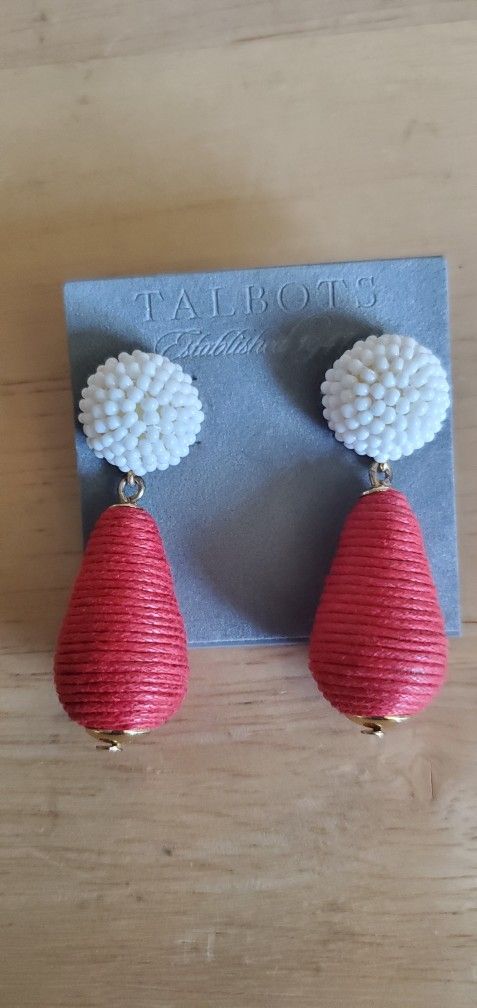 Spike Dot Stud With Dangle Earrings. NWT