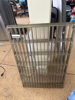 Pet enclosure