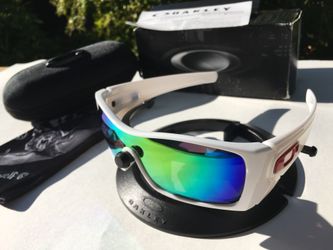 Oakley batwolf white frame hotsell