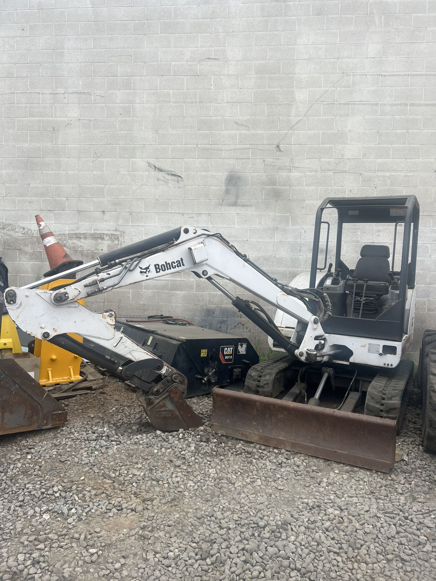 331 Bobcat Mini Excavator