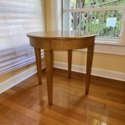 Ethan Allen Elements Collection Maple Side Table