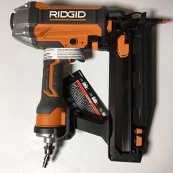 NEW Ridgid R250SFF3 16-Gauge Pneumatic Straight Finish Nailer