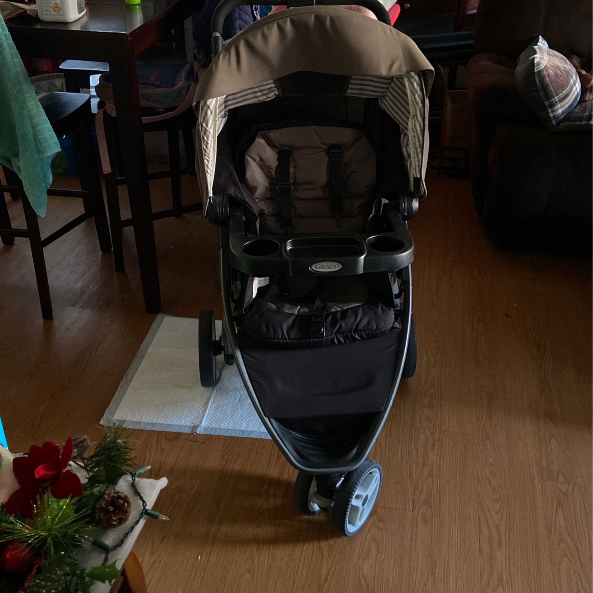 Graco Baby Stroller In Good Condition