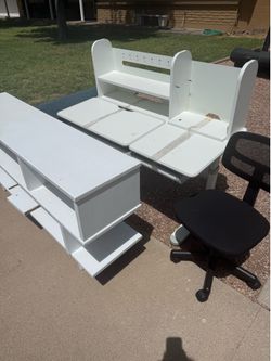Free Furniture