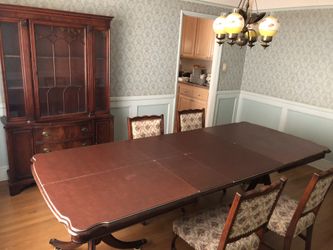Vintage Dining table + 4 chairs & China Cabinet