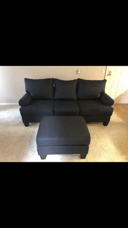 Callie sofa and ottoman set