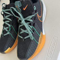 Nike GT Cut 3 “Miami Hurricanes” Black/Vintage Green size 9.5