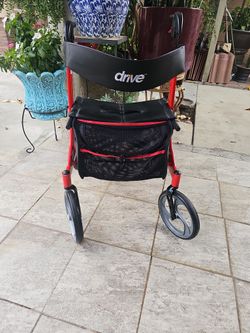 F22 Red Drive Medical ROLLATOR WALKER 