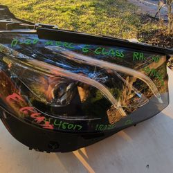 2016-20 Mercedes E Class Right Headlight 