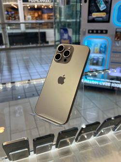 iPhone 15 pro max 256gb unlocked
