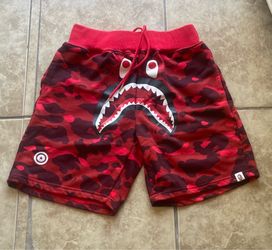Bape short size XL (used 1)