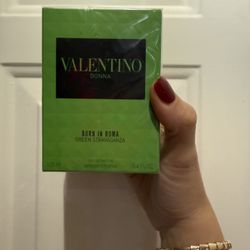 Valentino Parfume 