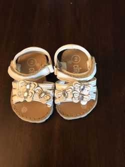 Shoes size 2