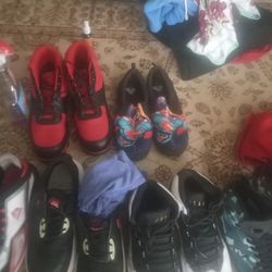 Men's Shoes All Kind Size 12/13 For A Very Low Price Need Gone Asap 20 Will Take At Least 15 