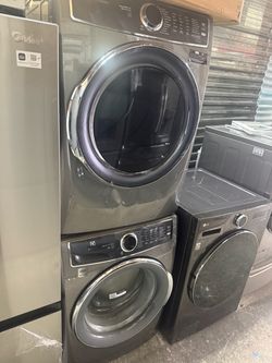 washer dryer electrolux 27 inches