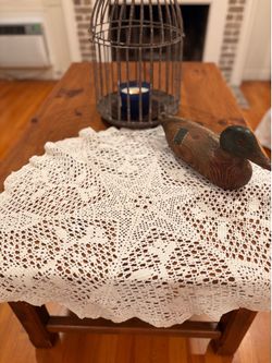 vintage round big doily table cover