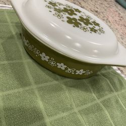 Vintage Pyrex Spring Blossom Covered Casserole 043
