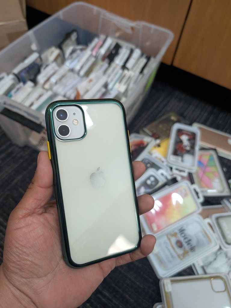 FREE iPhone 11 : Protectors Case Cases