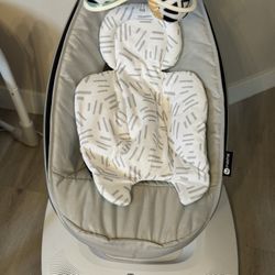 Mamaroo swing 