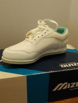 Hemet/Tustin Womans Golf Shoe 7m