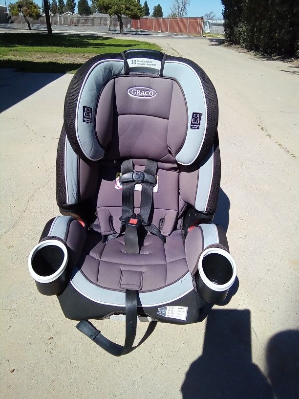 Graco Big Toddler Booster Car Seat