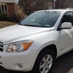 Sport Utility 06 Toyota Rav4