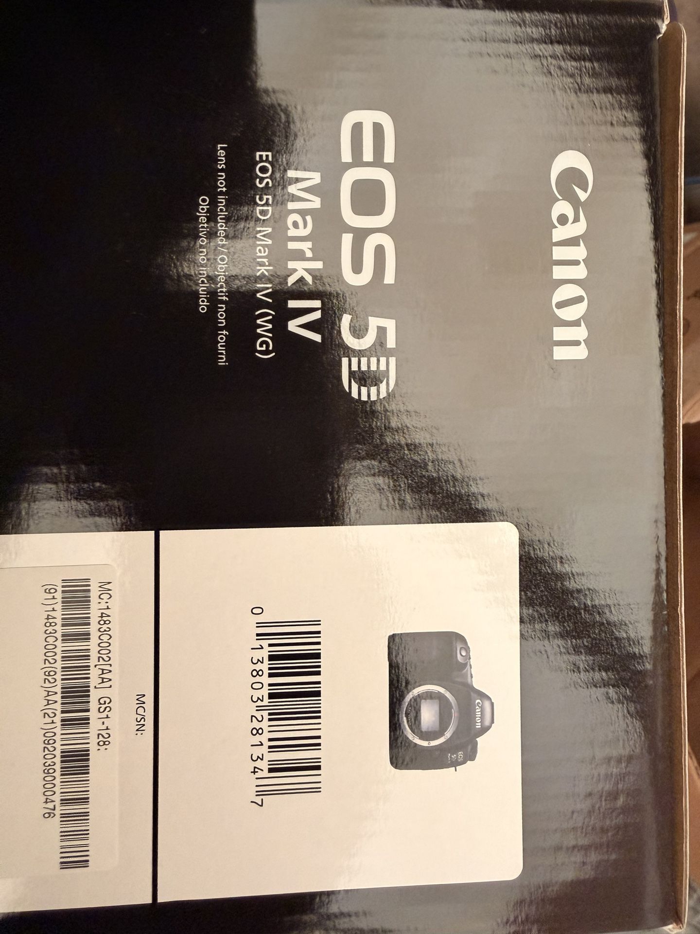 Canon EOS 5D Mark IV Digital SLR Camera Body 30.4 MP Full-Frame