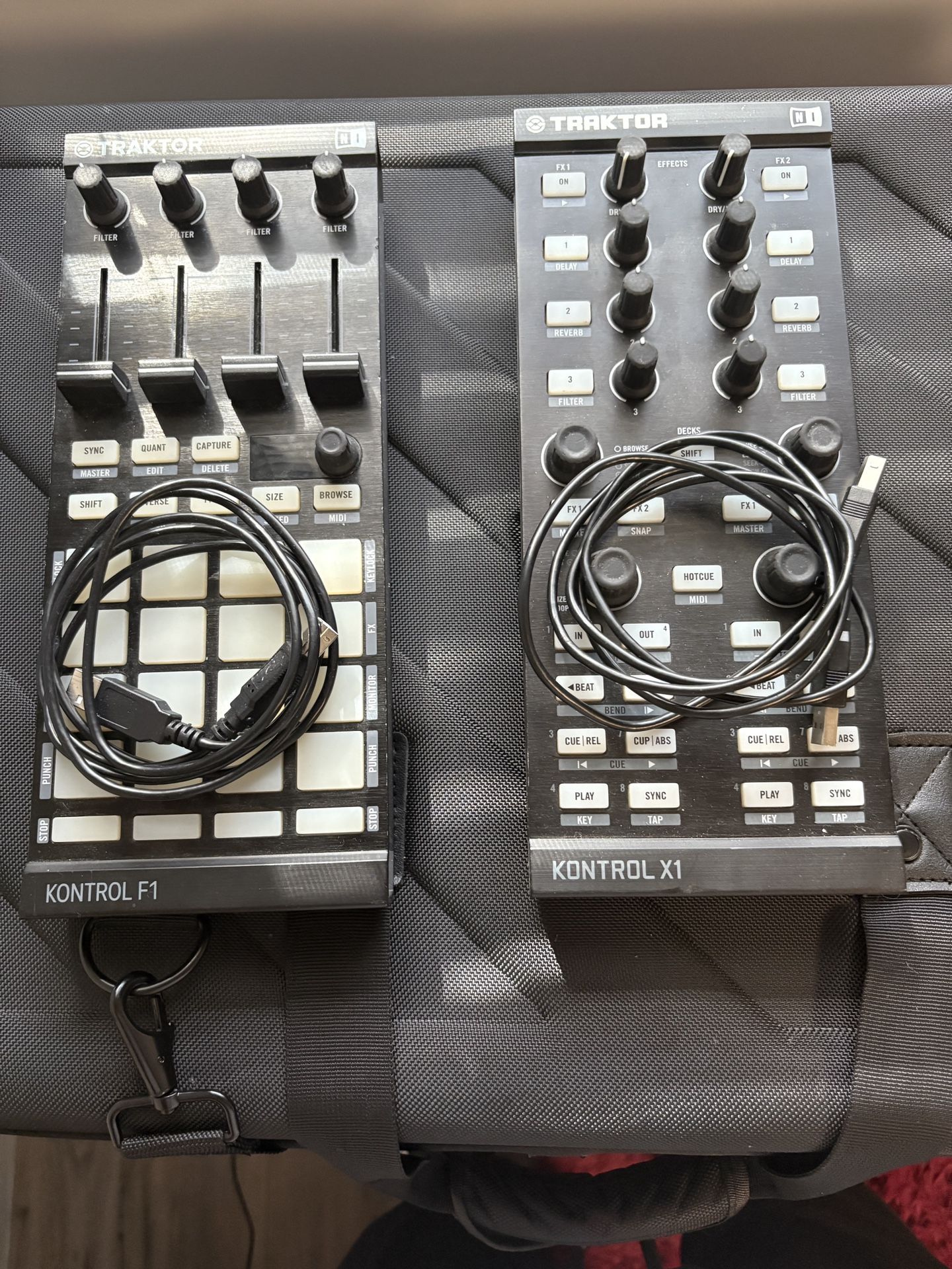 Native Instruments Traktor X1 / F1