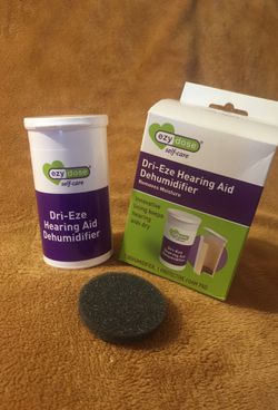Dri-Eze Hearing Aid Dehumidifier w/ protective foam