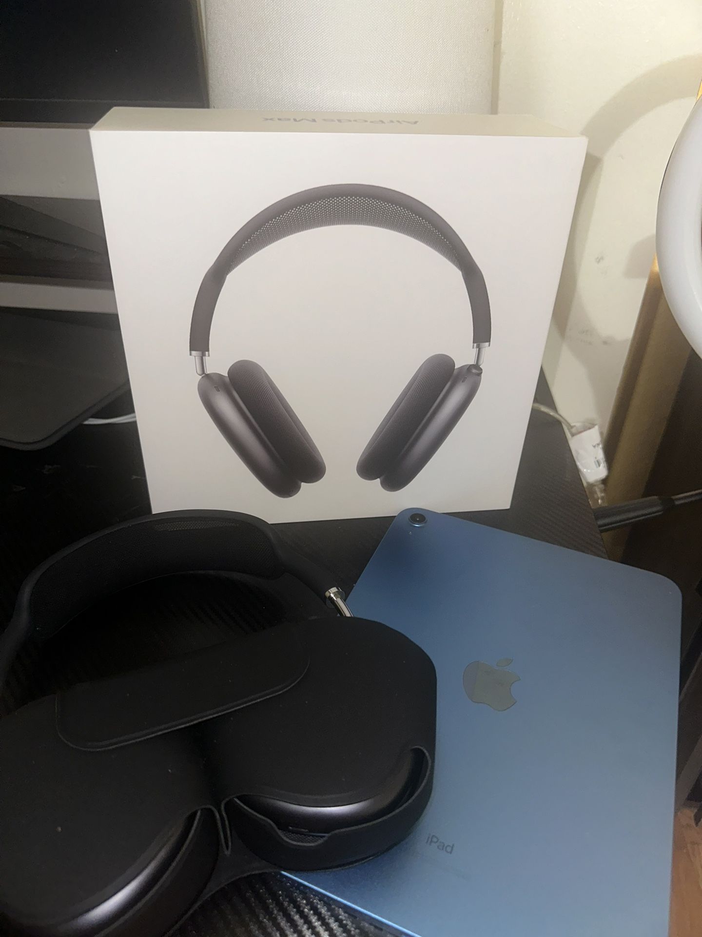 IPAD & AIRPOD MAX (STEAL)