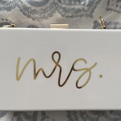 Mrs. White And Gold Clutch