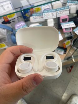 Headphones (no mane brand)