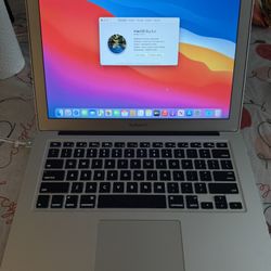  MacBook Air ( 13 Inch,Early 2015 ) 1.6 GHz Dual Core Intel Core I5 8 GB Ram & 1 TB MV 